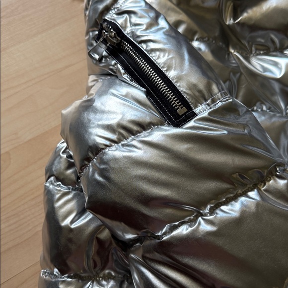 SAGE Collective Silver Puffer Jacket with Hood XL - Picture 6 of 8
